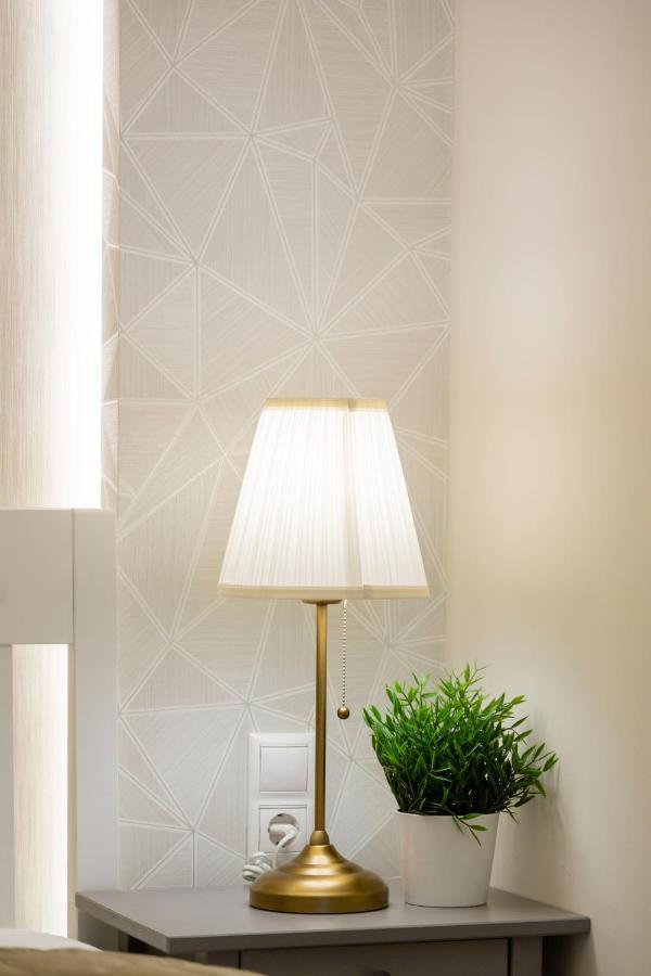 Luxurious Central Apartment In Liszt Ferenc Square Boedapest Buitenkant foto